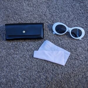 "Kurt Cobain glasses"